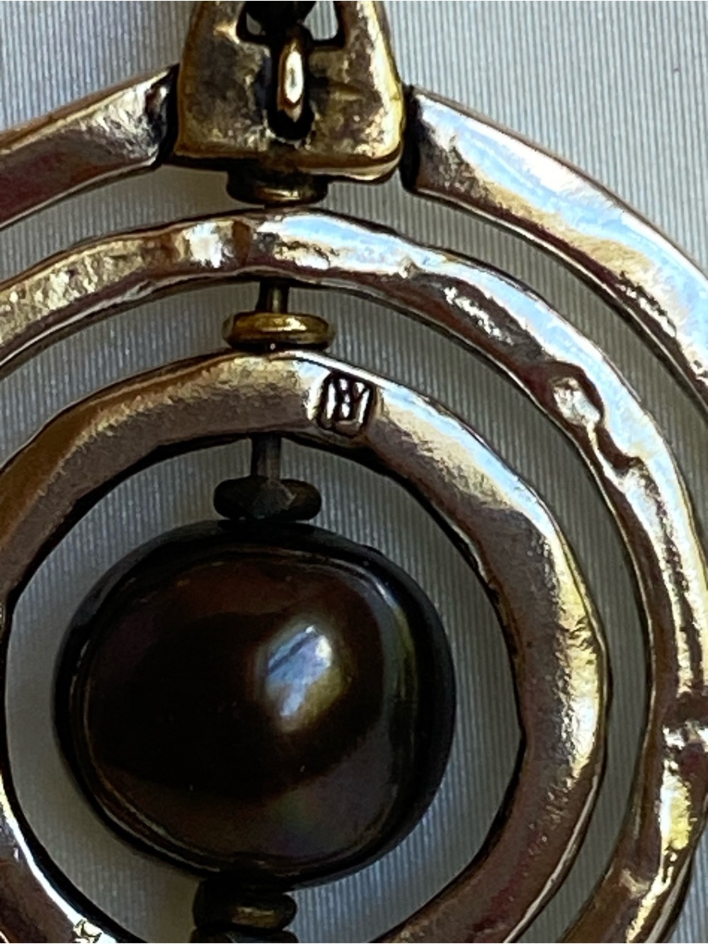 Waxing Poetic Sphera Pendant - Picture 7 of 11